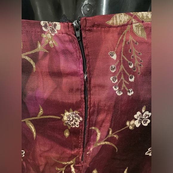 Reworked Satin Pencil Midi Skirt! 🍇 - Picture 3 of 5